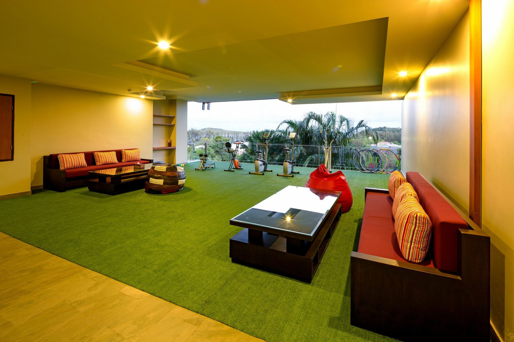 Aparthotel At The Tree Phuket Rawai Exterior foto